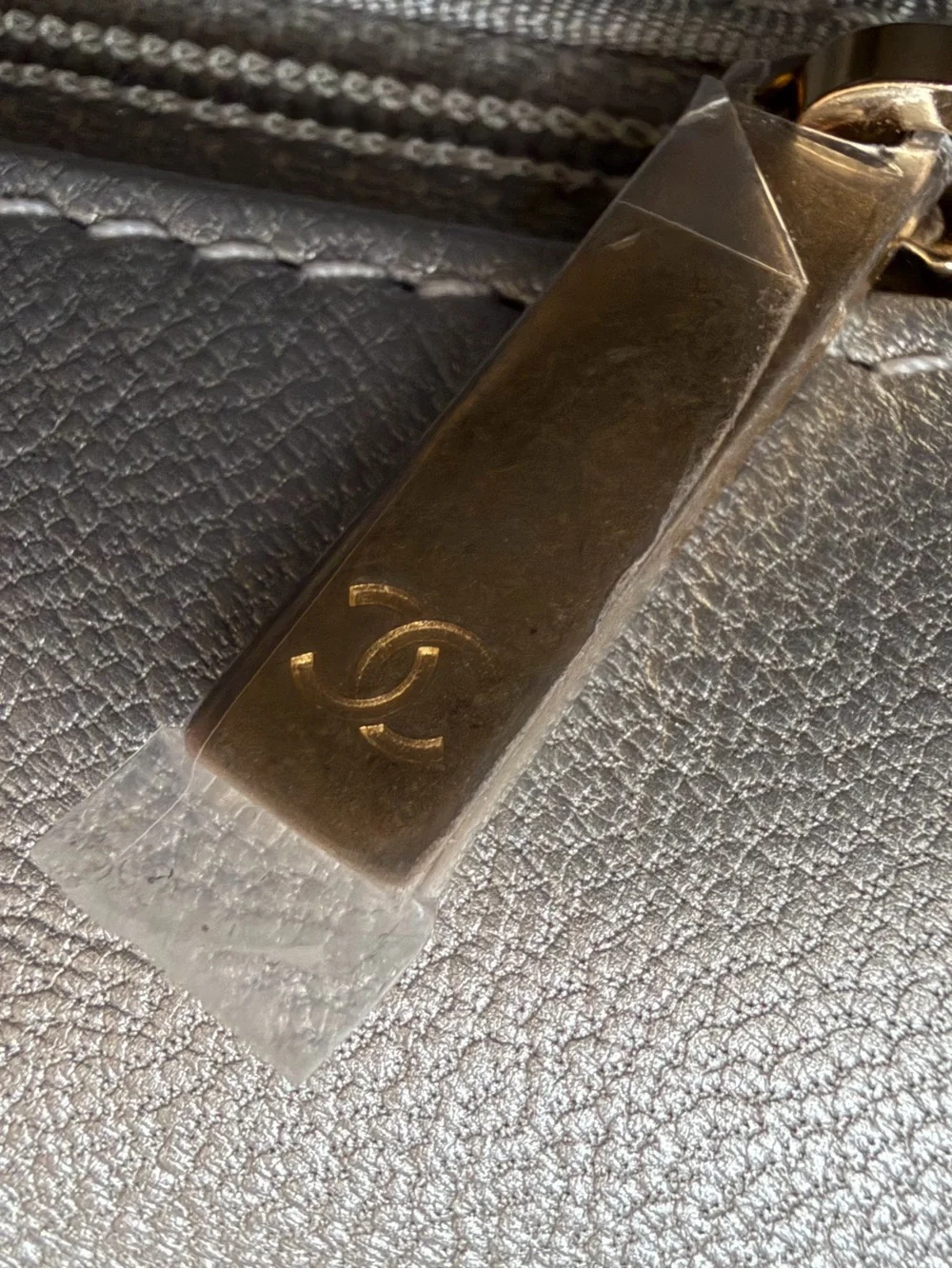 CHANEL 19 medium Silver Quilted Lambskin Shoulder Bag with Gold , silver Chain